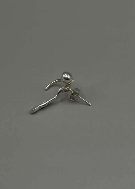 Small Linden Flower Mono Earring
