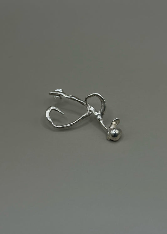 Linden Flower Mono Earring