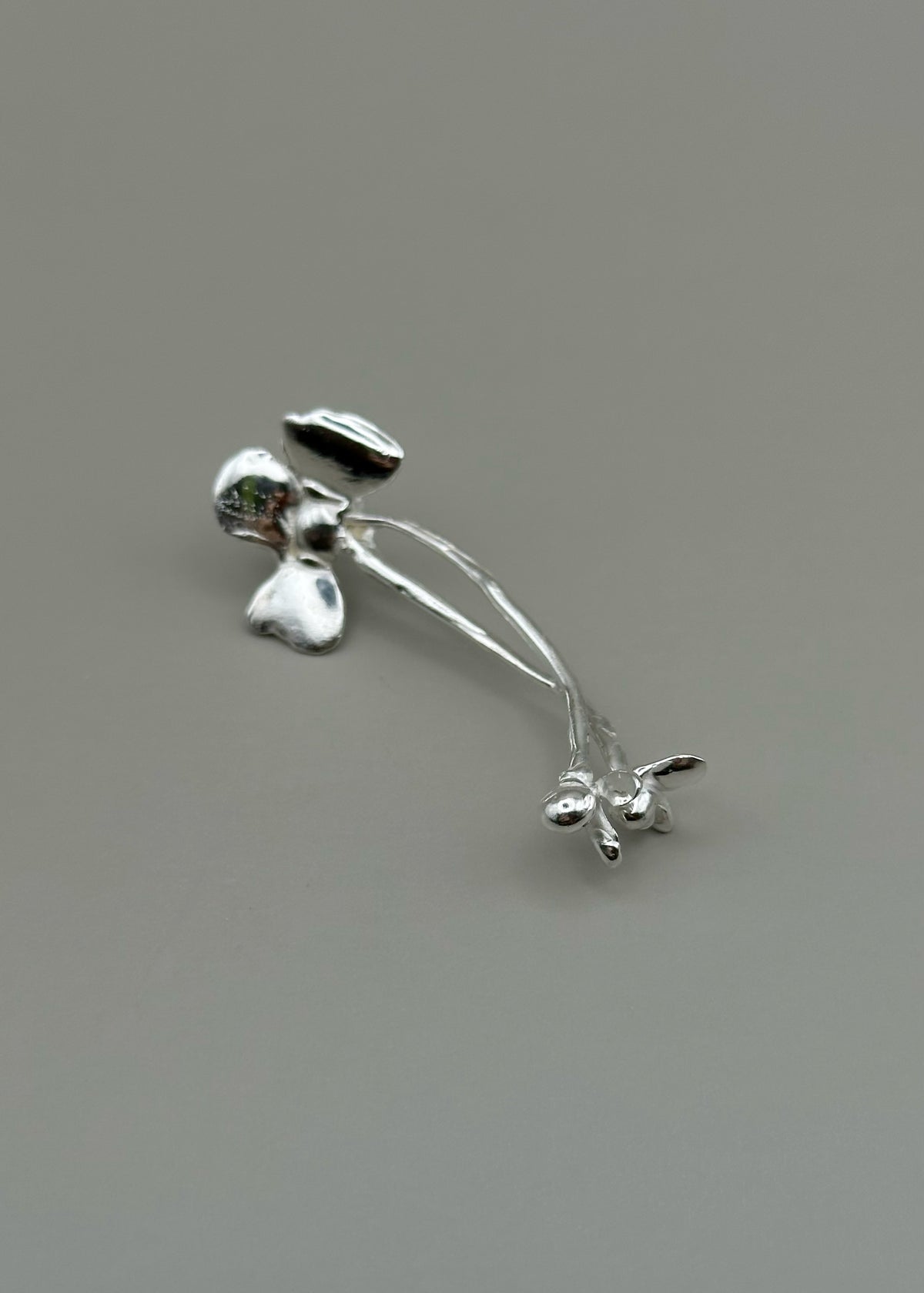 Running Strawberry Mono Earring