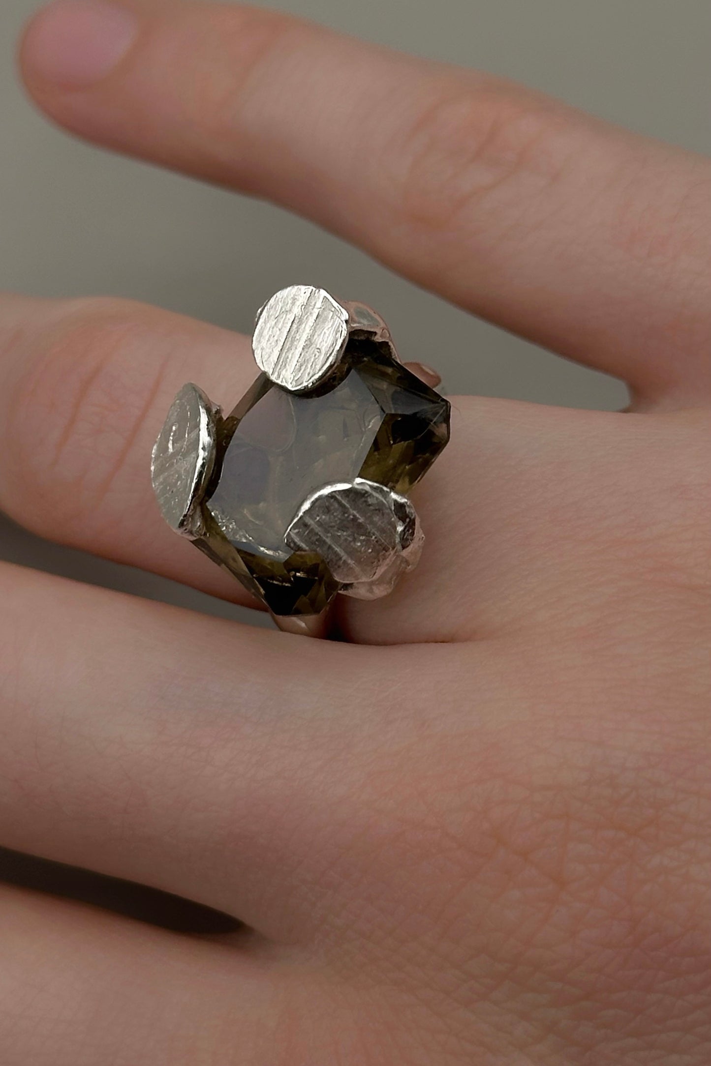 Fumé Ring