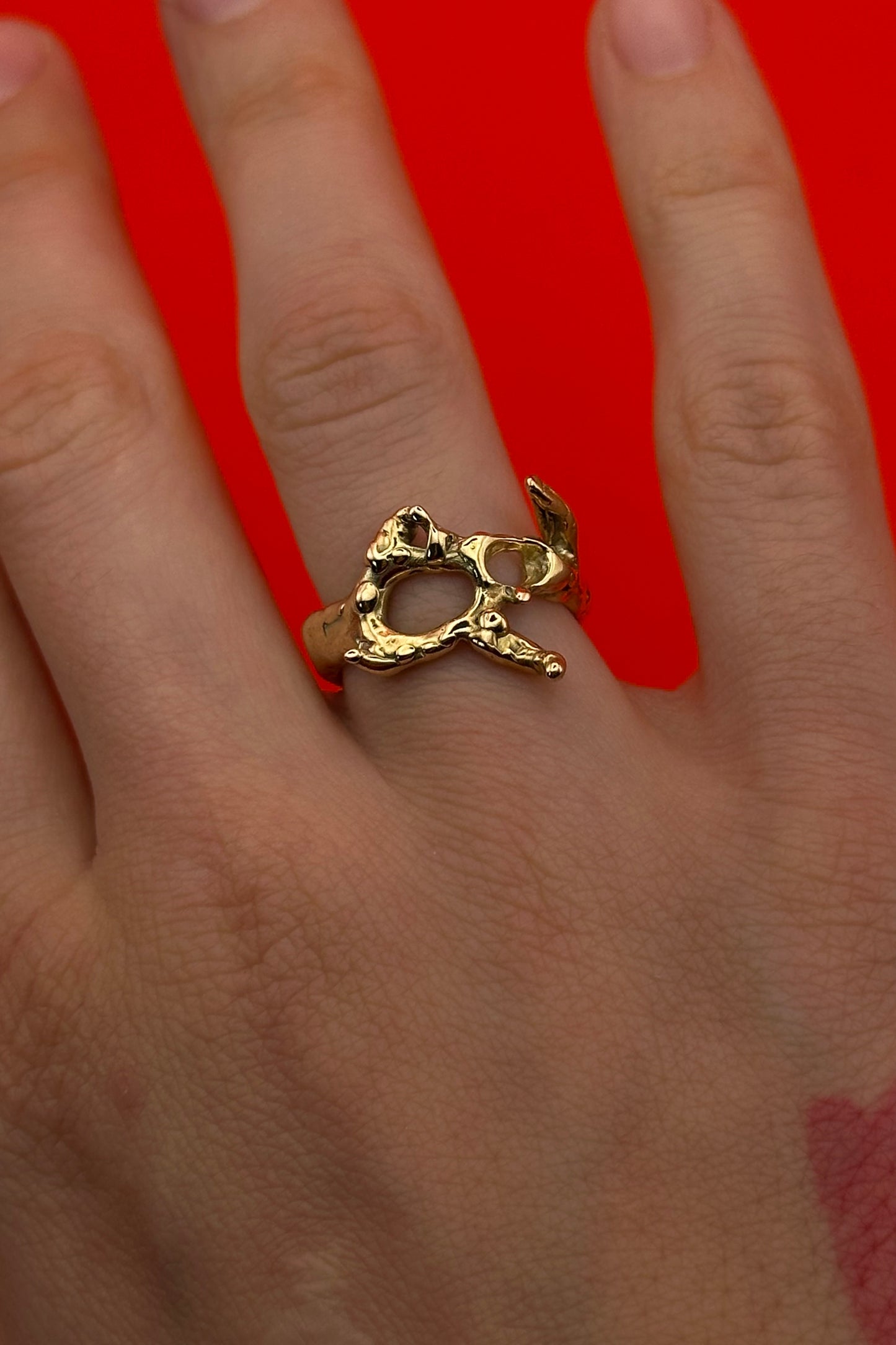 Golden Thorn Ring