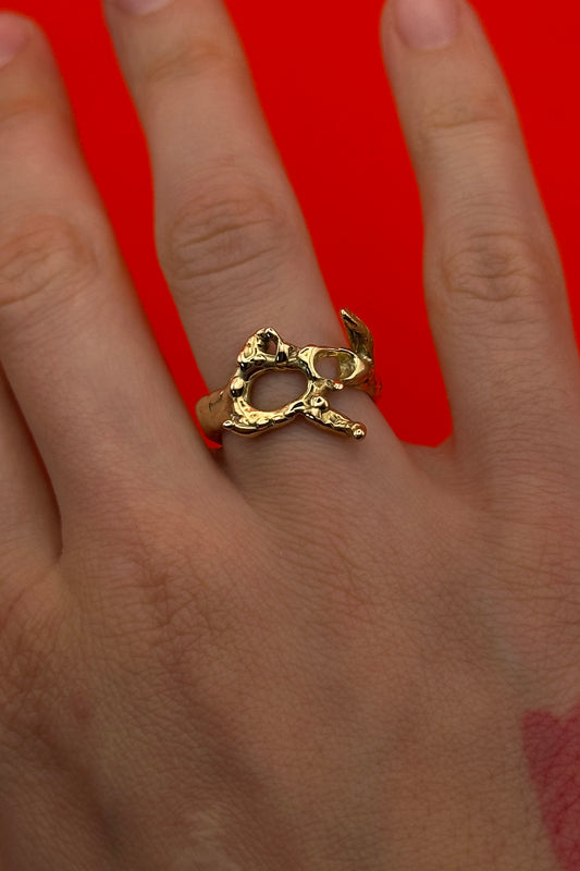 Golden Thorn Ring